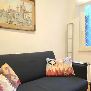 Navona, Old Appartement